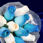 Wood Rose Bouquet - Blue and White