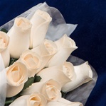 Wood Rose Bouquet - Ivory